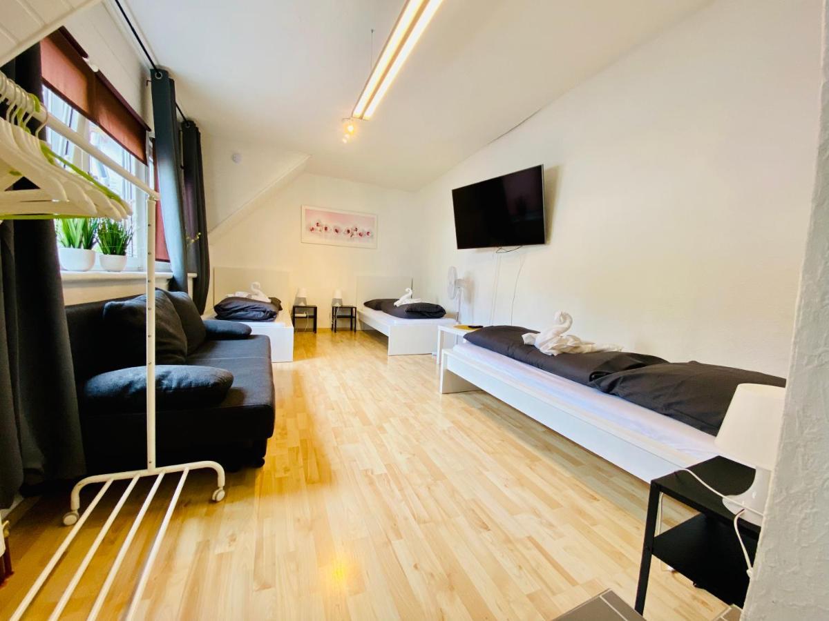 3-Zimmer Haus 85Qm Mit Balkon Bis Zu 8 Personen Winningen Bagian luar foto