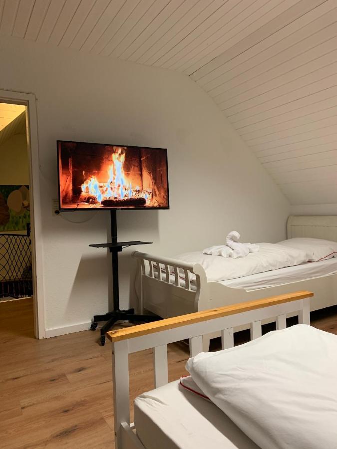 3-Zimmer Haus 85Qm Mit Balkon Bis Zu 8 Personen Winningen Bagian luar foto
